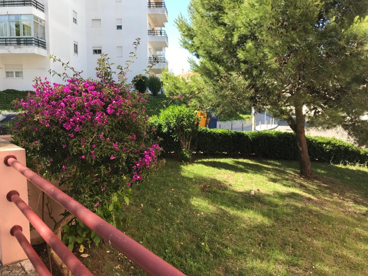 شقة Porto Salvo   في Vila Fria House المظهر الخارجي الصورة